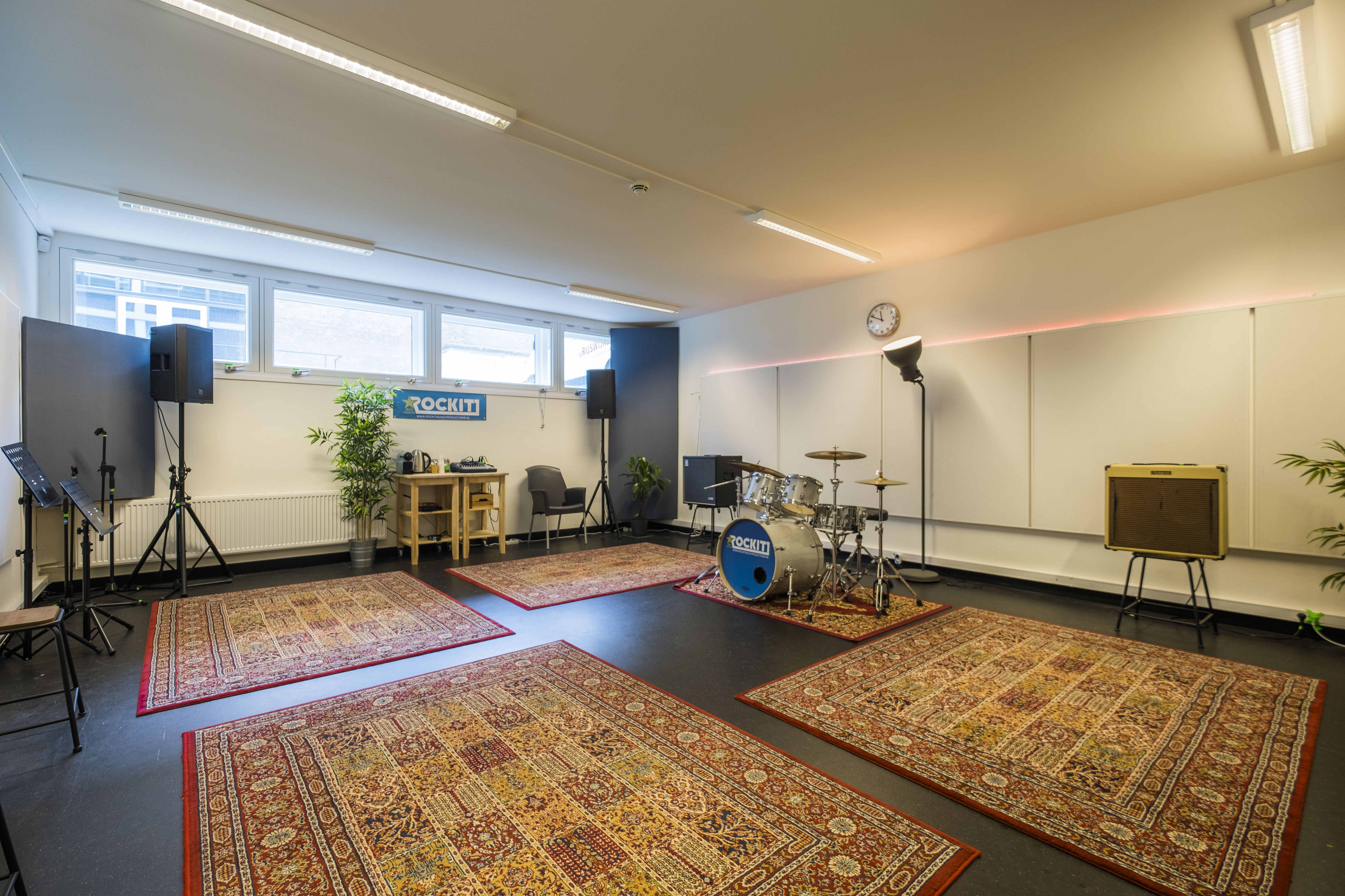 oefenruimte Den Haag ROCKIT Music Studio K.03