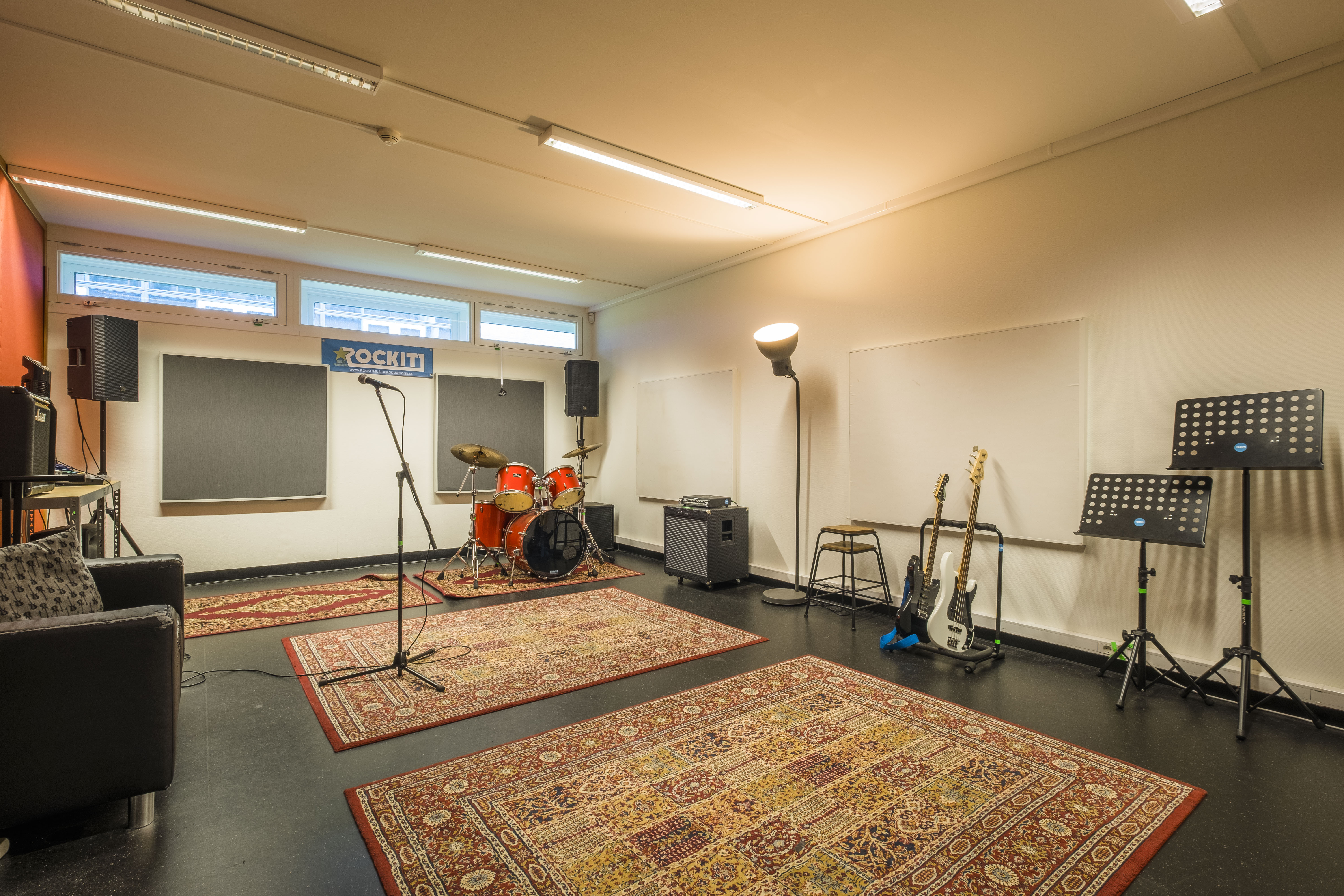 oefenruimte Den Haag ROCKIT Music Studio K.02